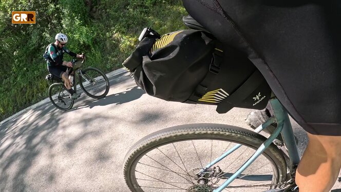 Apidura Racing Saddle Pack - GRAVELINGReview.com