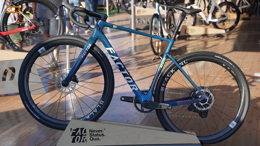 Factor Aluto Force XPLR