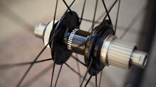 Shimano WH-RX880