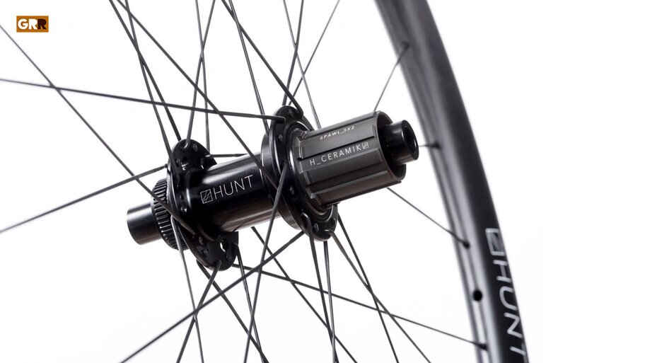 Hunt 35 Carbon